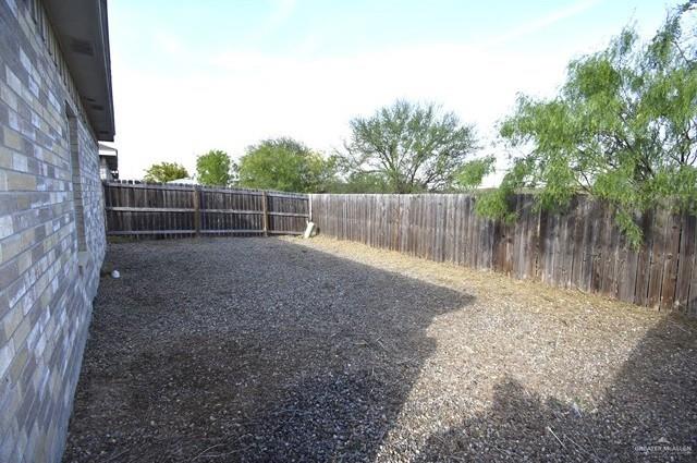 Photo 12 of 4904 Hiawatha Drive