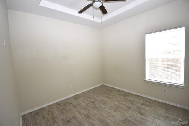 Photo 6 of 4904 Hiawatha Drive