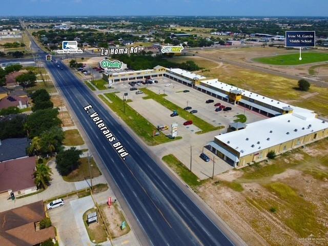 Photo 3 of 810 Veterans Boulevard #H