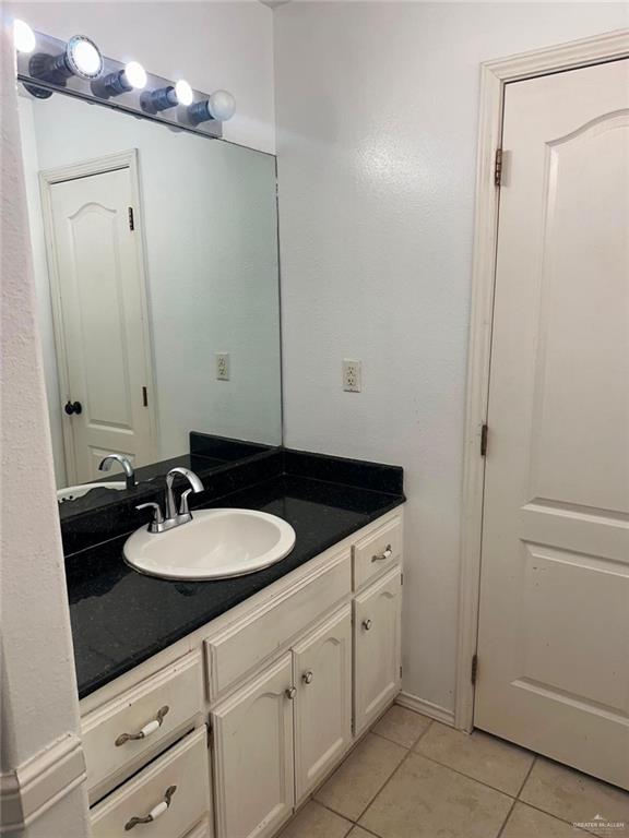Photo 7 of 1502 Diamond Avenue #8