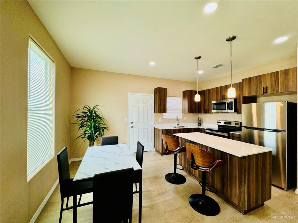 Photo 3 of 3013 Driftwood Street #1