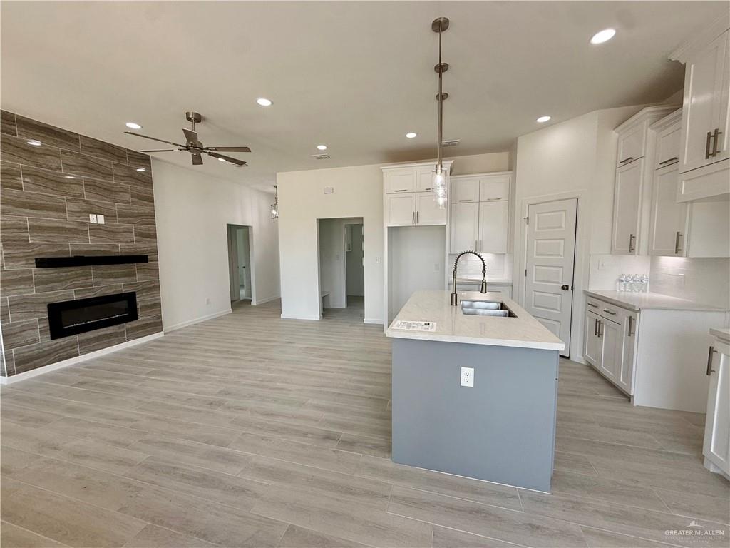 Photo 5 of 5905 Luz Del Sol Street