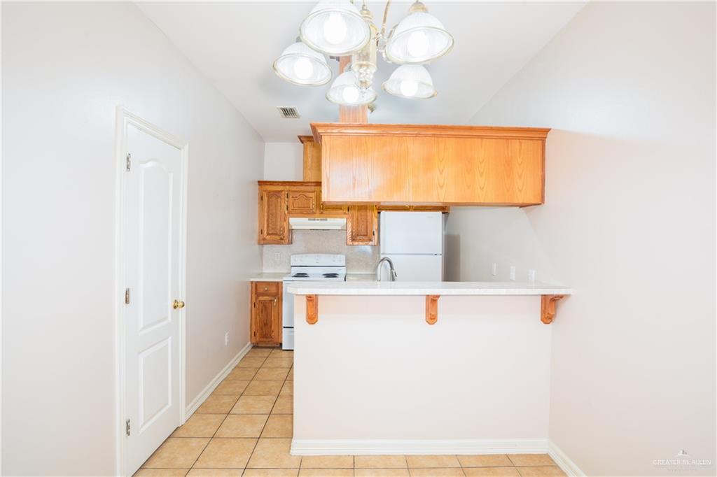 Photo 4 of 604 Buena Vista Drive #G