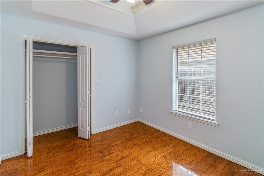 Photo 6 of 2317 Pelican Avenue