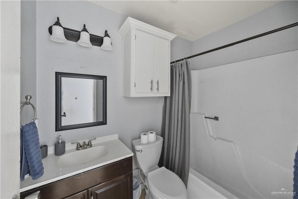 Photo 5 of 2428 Upas Avenue