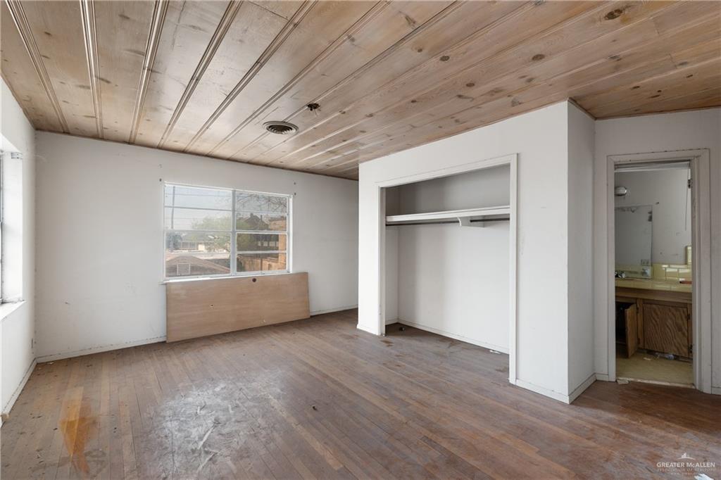Photo 8 of 610 2nd Street