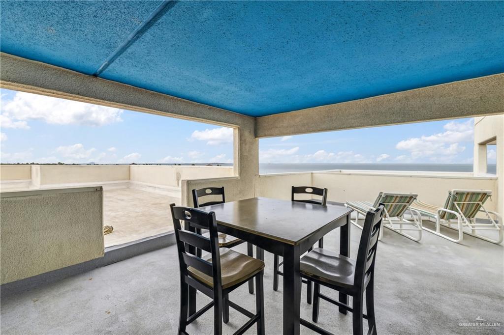 Photo 26 of 4501 Laguna Boulevard