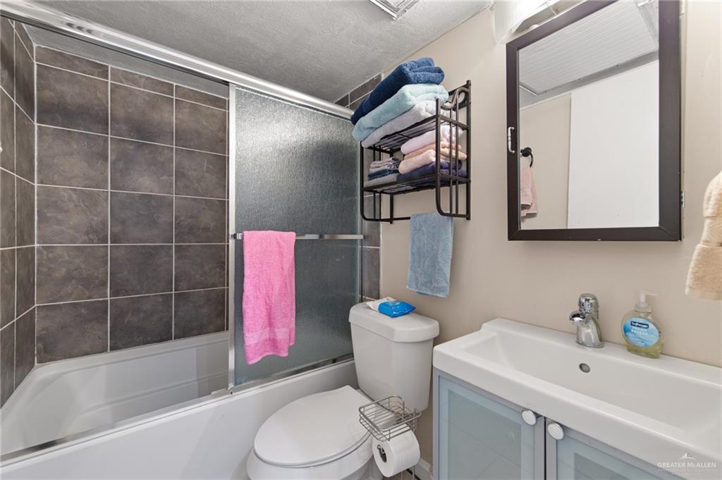 Photo 8 of 211 Bahama Street #403