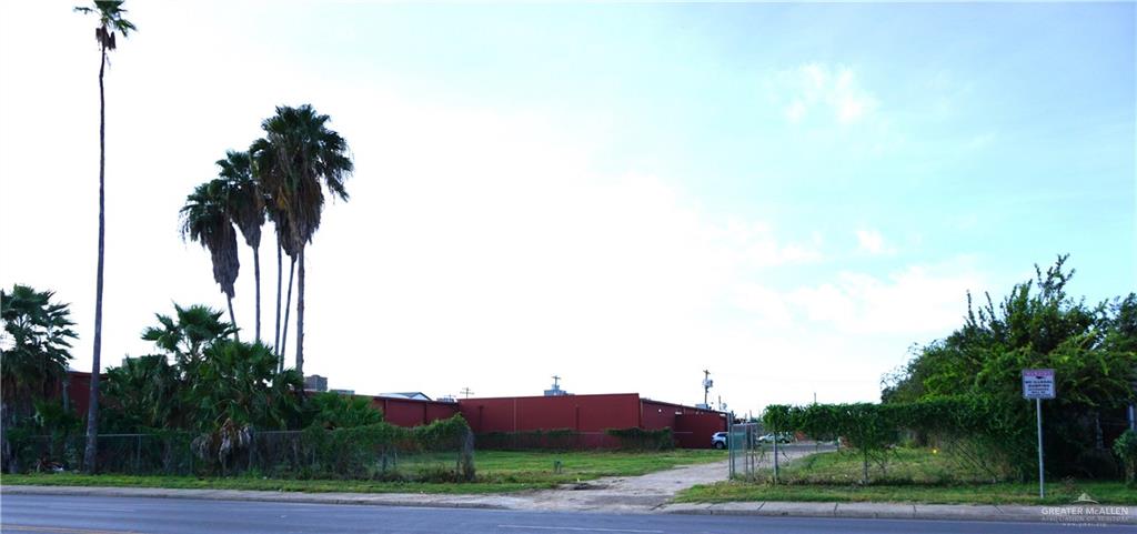 Photo 12 of 201 Sam Houston Boulevard