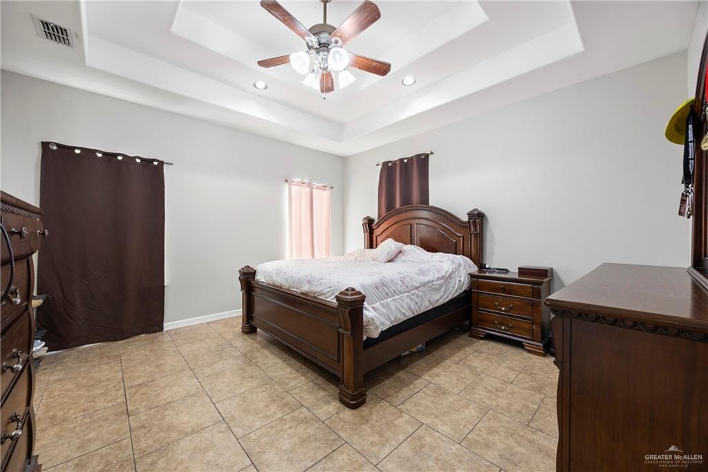 Photo 9 of 2900 La Puerta Avenue