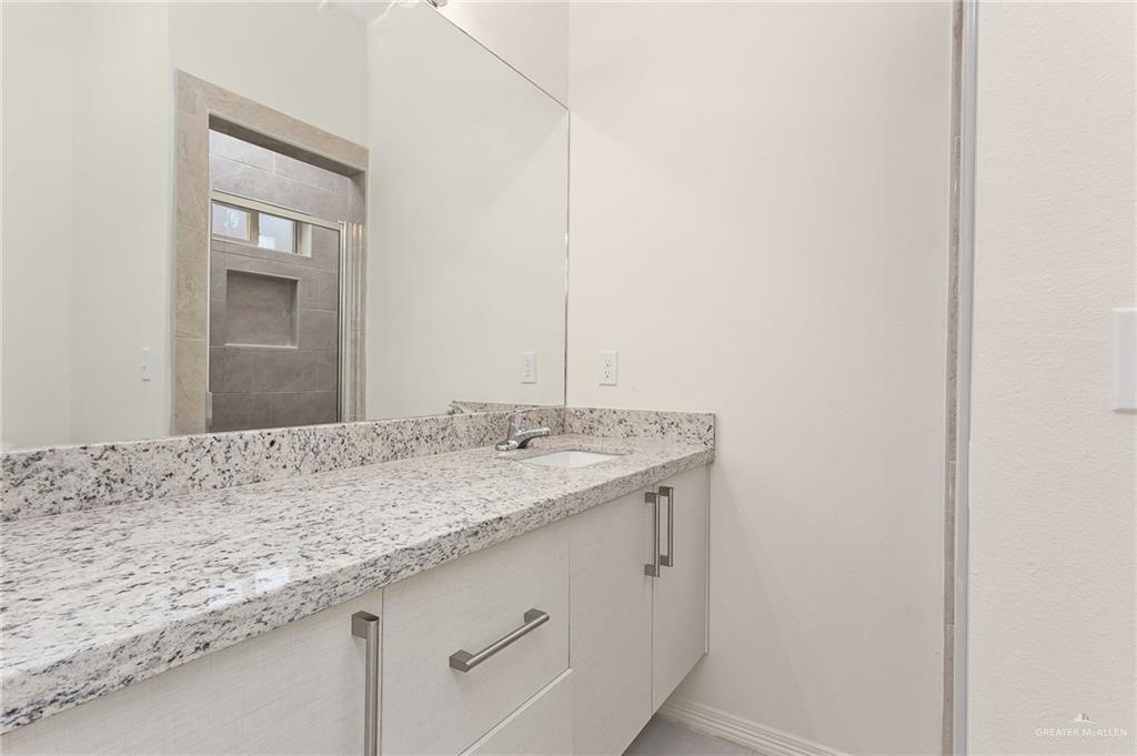 Photo 9 of 1225 Garfield Avenue
