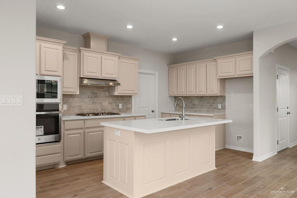 Photo 5 of 15506 Sereno Street