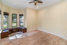 Photo 10 of 2916 Violet Avenue