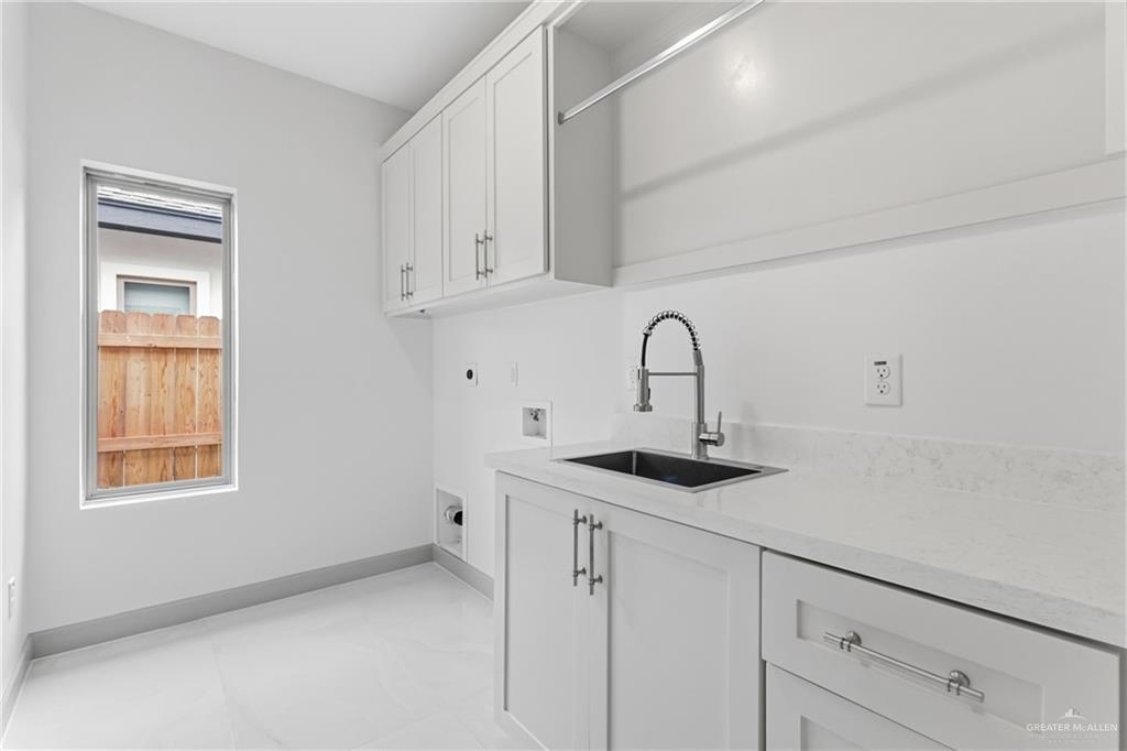 Photo 17 of 3400 Alexa Street