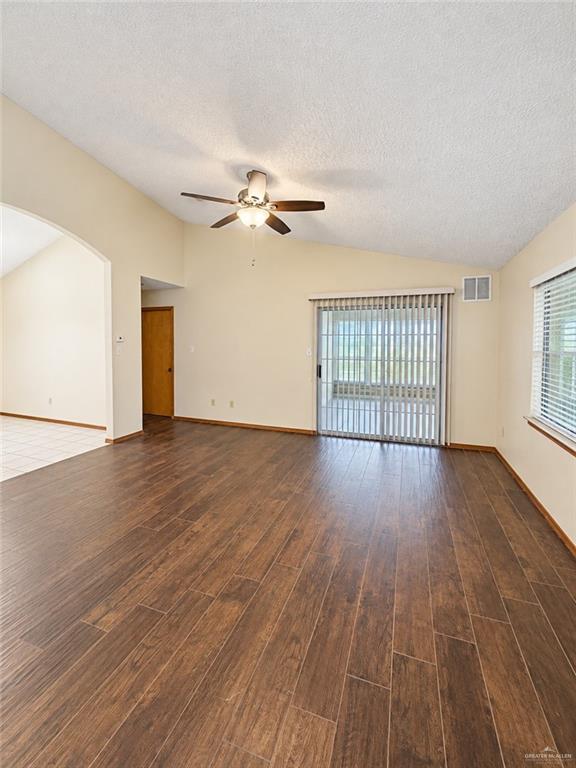 Photo 3 of 1707 Gastel Circle