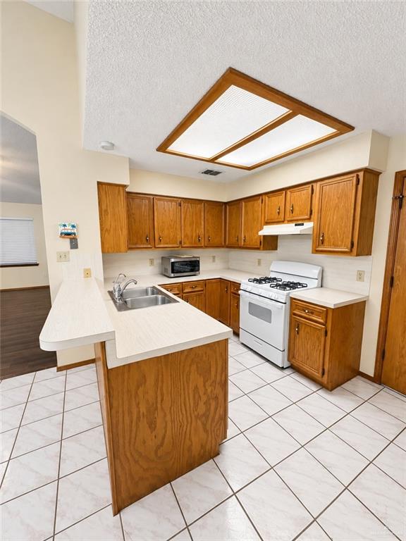 Photo 7 of 1707 Gastel Circle