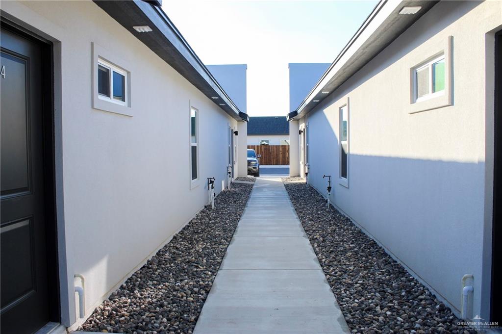 Photo 2 of 512 Brito Lane #4