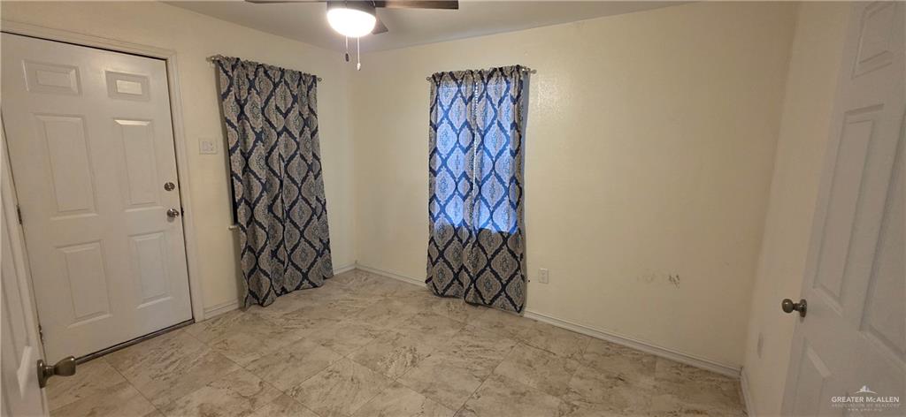 Photo 12 of 124 Sinclair Avenue