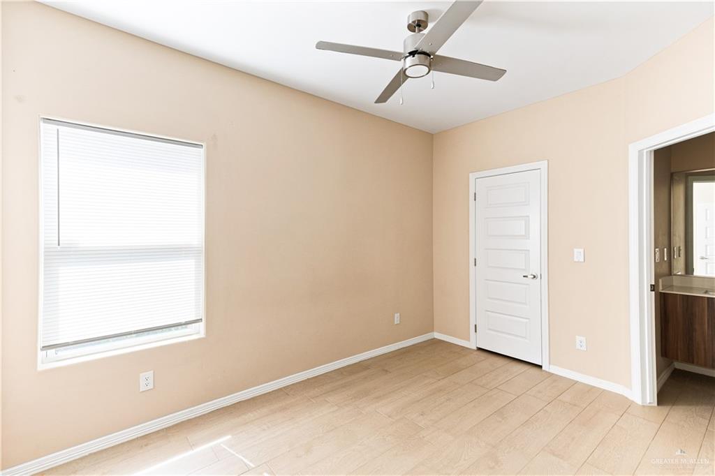Photo 8 of 2914 Driftwood Street #3