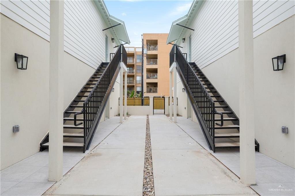 Photo 10 of 115 Marlin Street #B