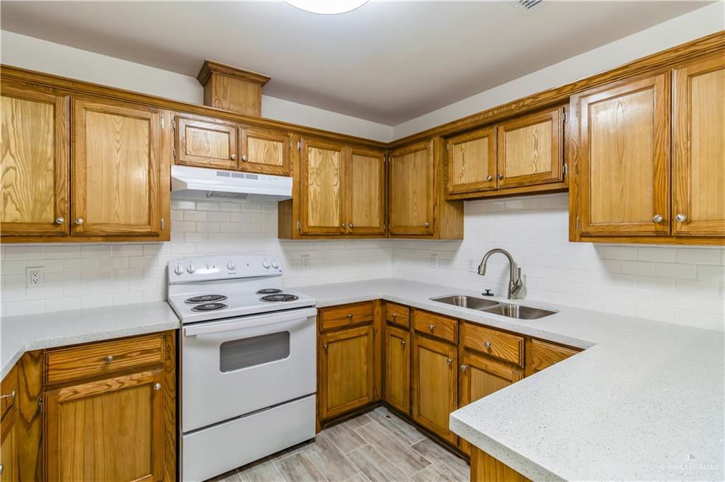 Photo 4 of 933 English Avenue #A