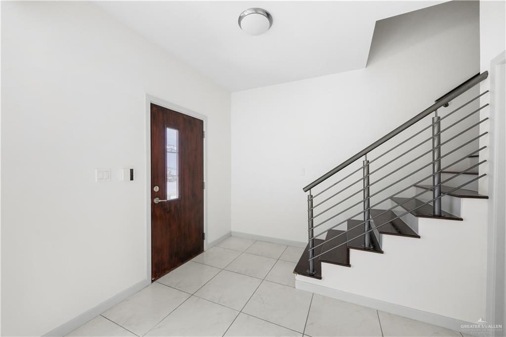 Photo 5 of 2404 Harmony Lane #B
