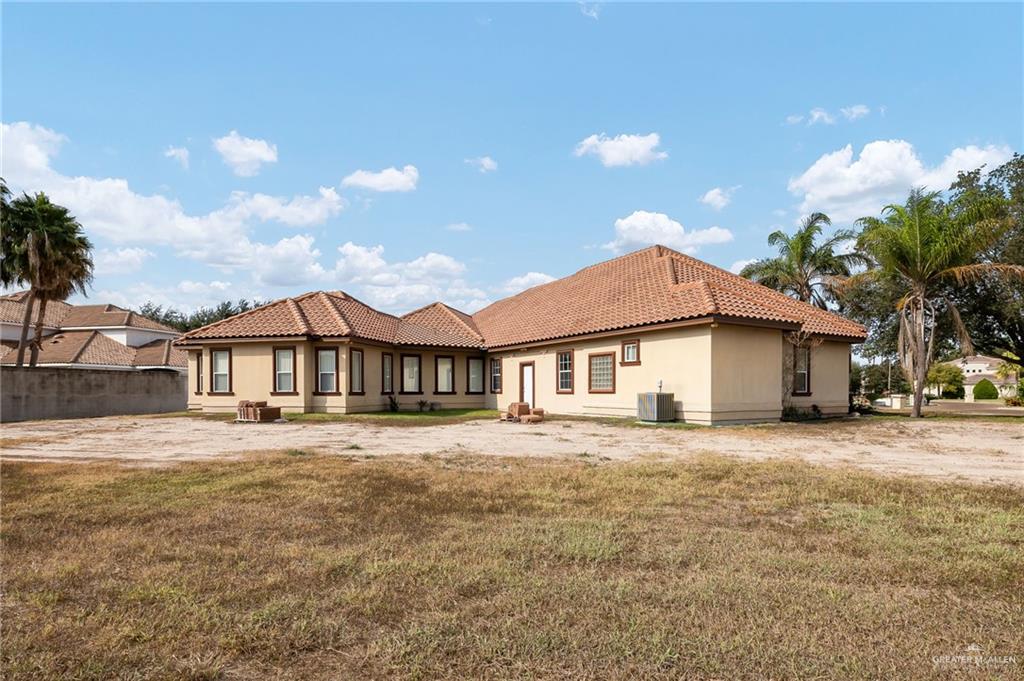 Photo 23 of 1709 Palazzo Drive