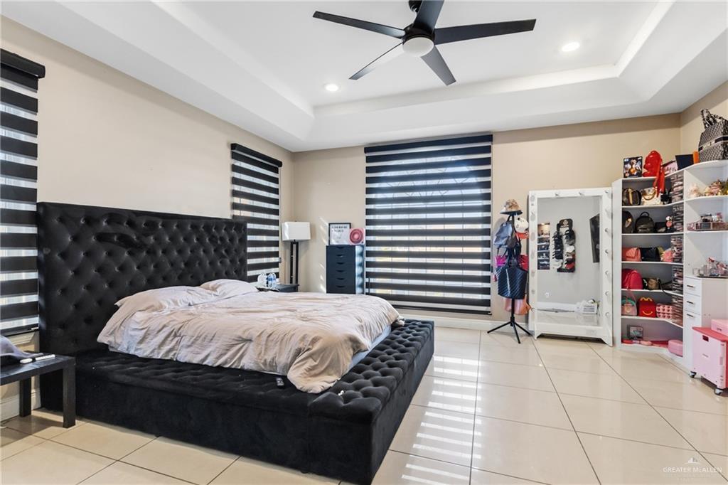 Photo 9 of 212 Zenaida Avenue