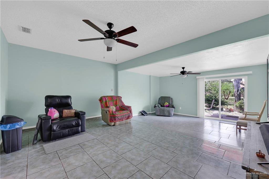 Photo 9 of 4312 Chapin Street