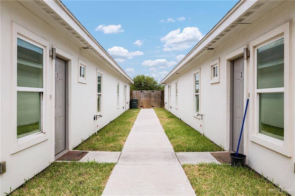 Photo 3 of 1603 Angelina Drive #4