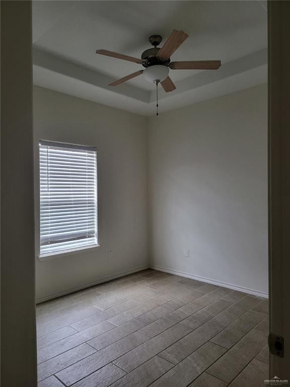Photo 9 of 5600 Nightingale Avenue #3