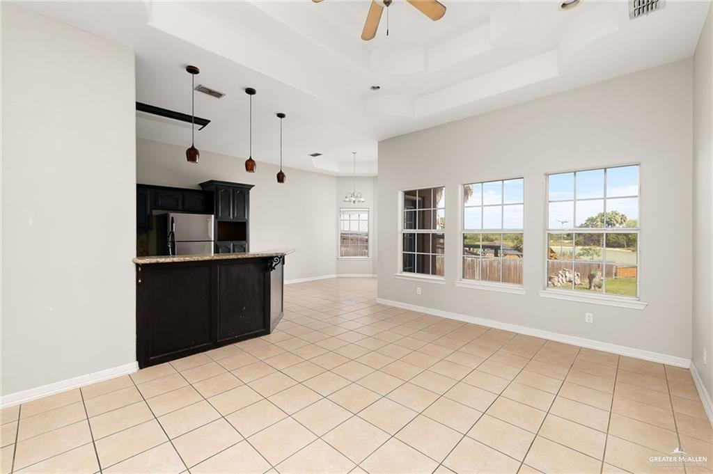 Photo 4 of 1203 Harbor Lane