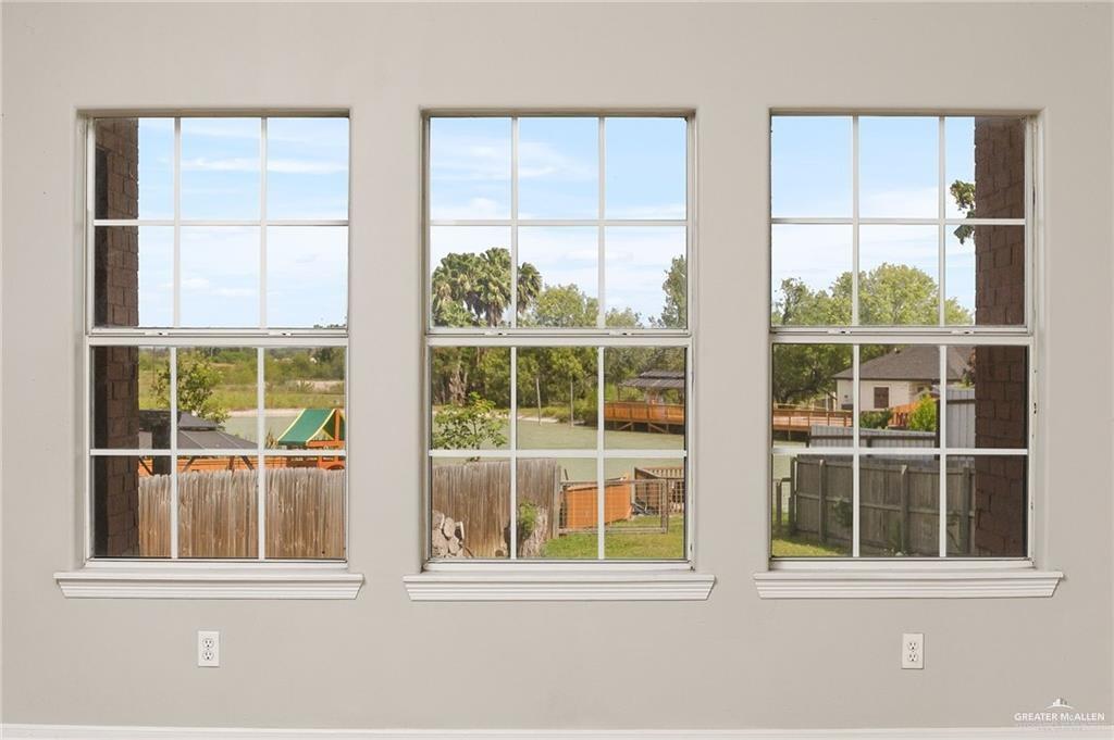 Photo 5 of 1203 Harbor Lane