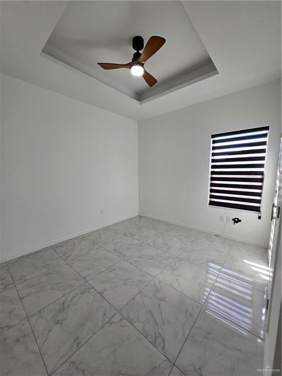Photo 3 of 918 Woodson Avenue #1