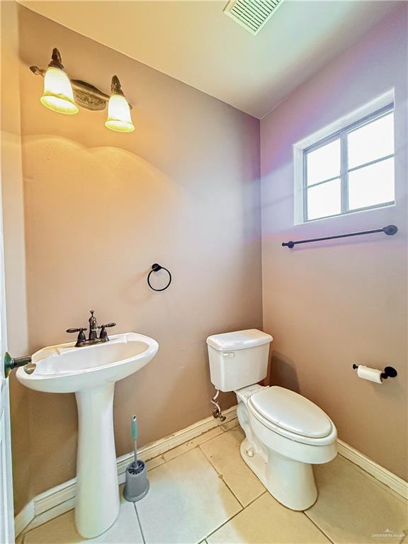 Photo 14 of 3311 Lancelot Lane