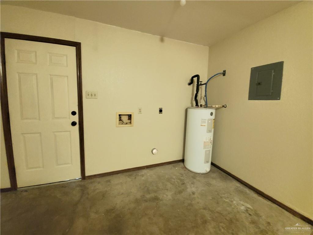 Photo 14 of 512 32nd Lane