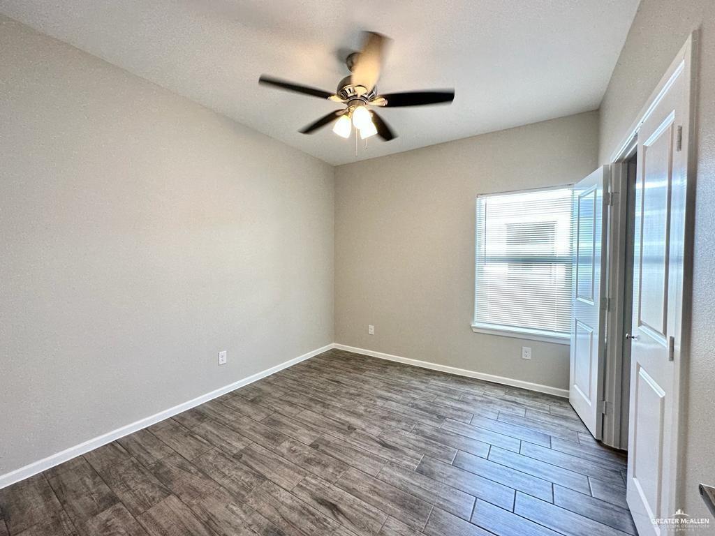 Photo 11 of 1002 Starr Street