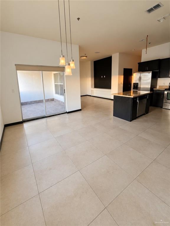 Photo 4 of 4217 Colbath Avenue #250b