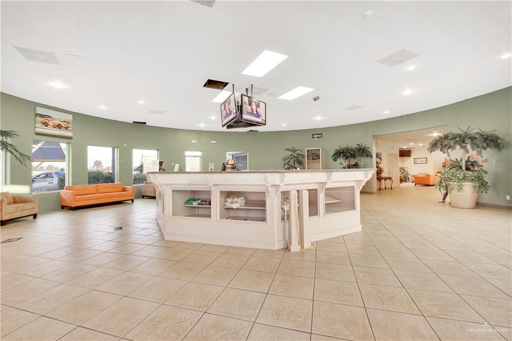 Photo 13 of 2614 Griffin Parkway