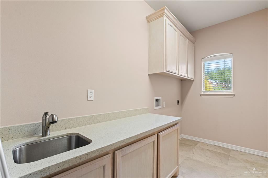 Photo 19 of 3507 Danubio Drive