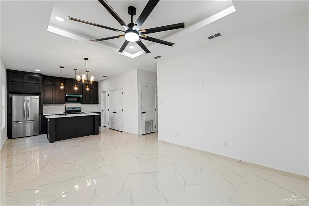 Photo 4 of 600 Buccaneer Drive