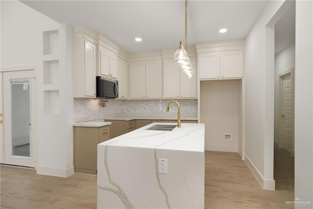Photo 8 of 2406 San Pascual Street