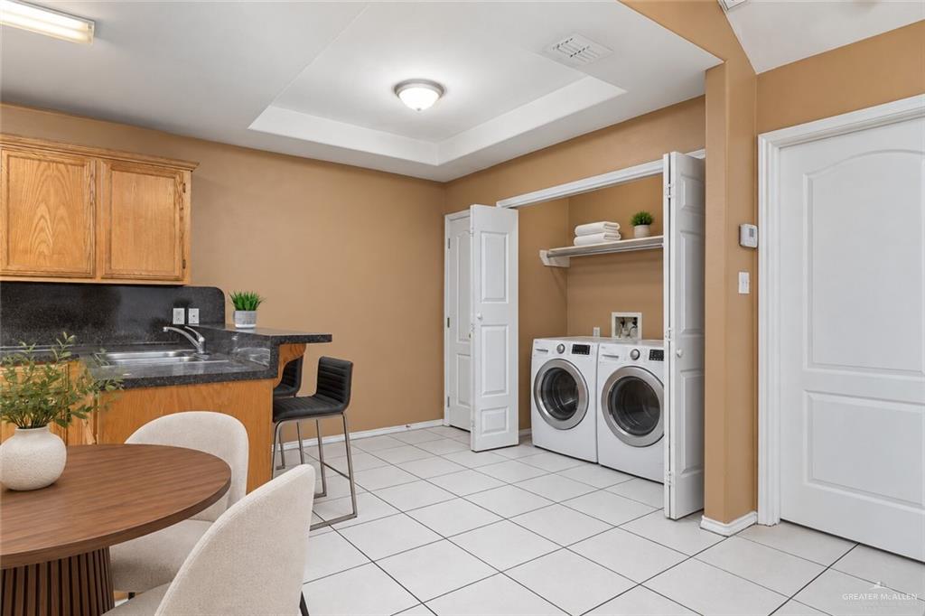 Photo 8 of 2604 Ringold Circle #1