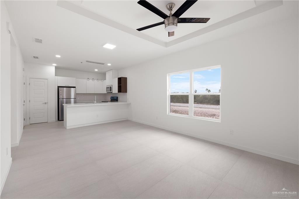 Photo 7 of 901 Yuma Avenue #1002