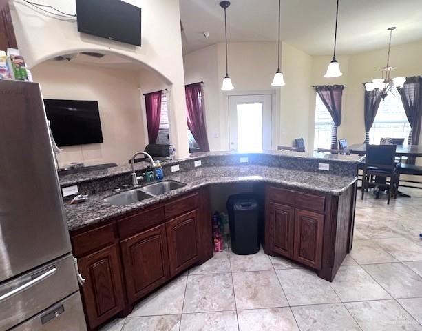 Photo 12 of 2102 Stonegate Drive