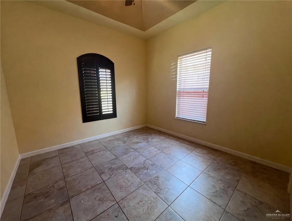Photo 23 of 2102 Stonegate Drive