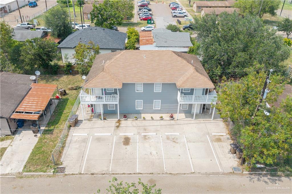 Photo 2 of 2110 De Leon Avenue
