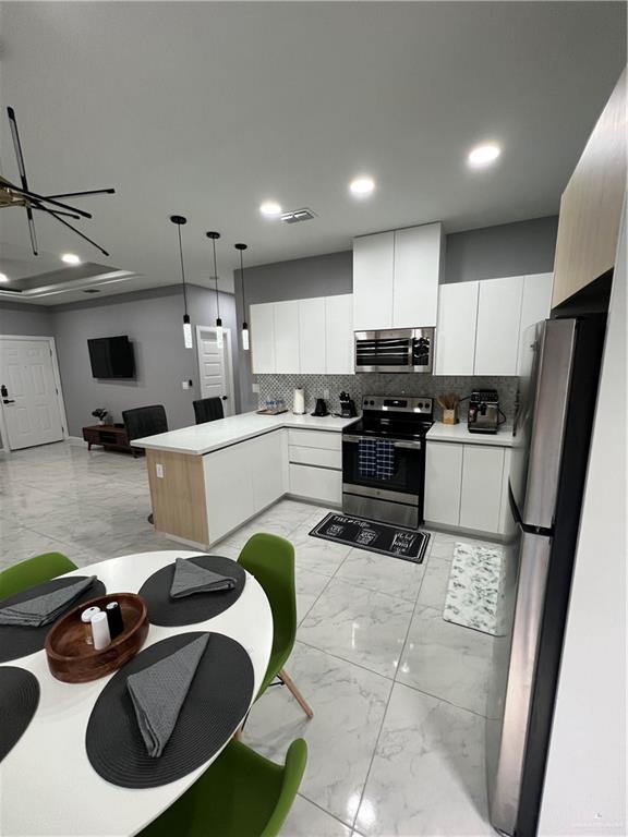 Photo 6 of 1421 Iris Avenue #1
