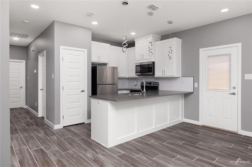 Photo 5 of 1709 Monaco Drive #1 & 4