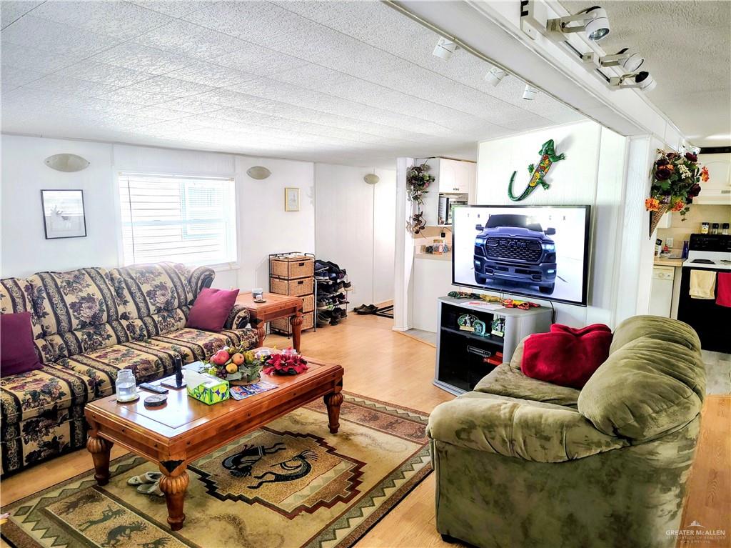 Photo 3 of 2237 Hidalgo Street